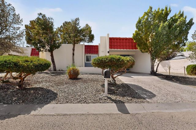 616 Carmel Road, Rio Communities, NM 87002