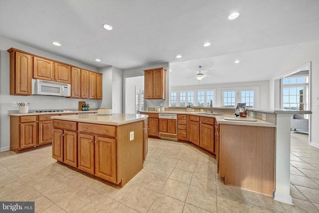 40452 HICKORY RIDGE PL, Aldie, VA 20105