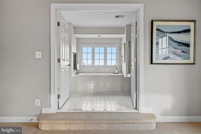 40452 HICKORY RIDGE PL, Aldie, VA 20105