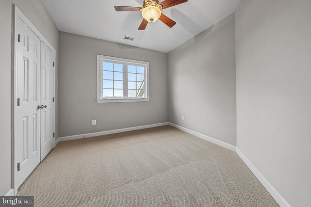 40452 HICKORY RIDGE PL, Aldie, VA 20105