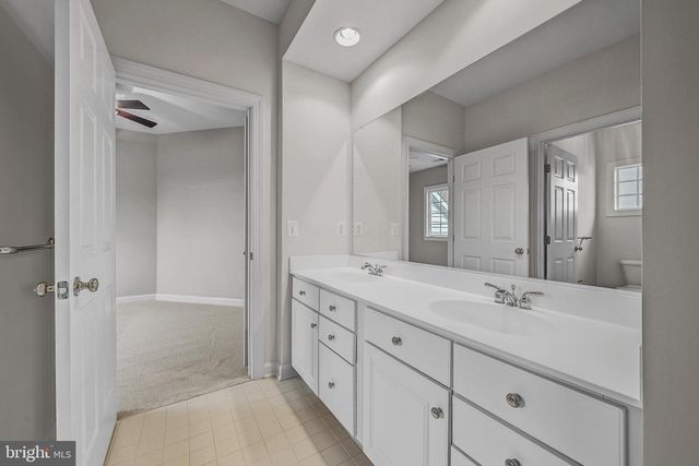 40452 HICKORY RIDGE PL, Aldie, VA 20105