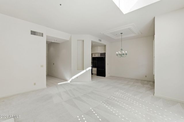 25555 N WINDY WALK Drive 30, Scottsdale, AZ 85255