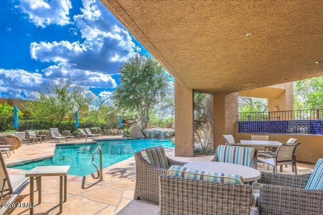 25555 N WINDY WALK Drive 30, Scottsdale, AZ 85255