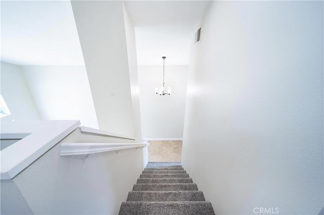 877 Willowcreek, Corona, CA 92878
