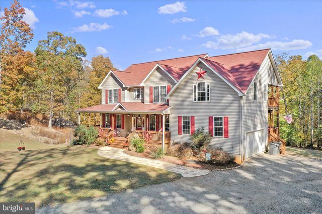 96 CASTLE MOUNTAIN RD, Castleton, VA 22716