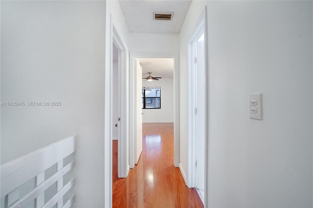 11483 SW 109th RD 2E, Miami, FL 33176