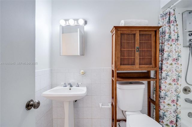 11483 SW 109th RD 2E, Miami, FL 33176