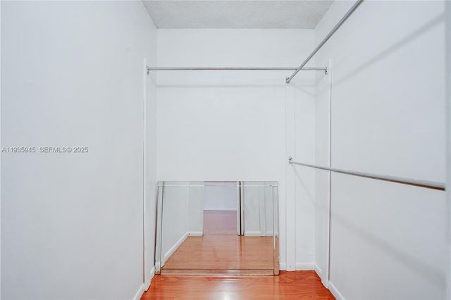 11483 SW 109th RD 2E, Miami, FL 33176