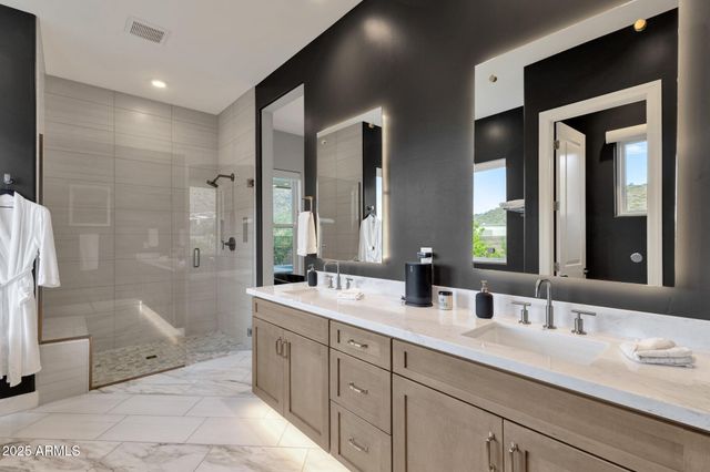 14395 N VALENCIA Drive, Fountain Hills, AZ 85268