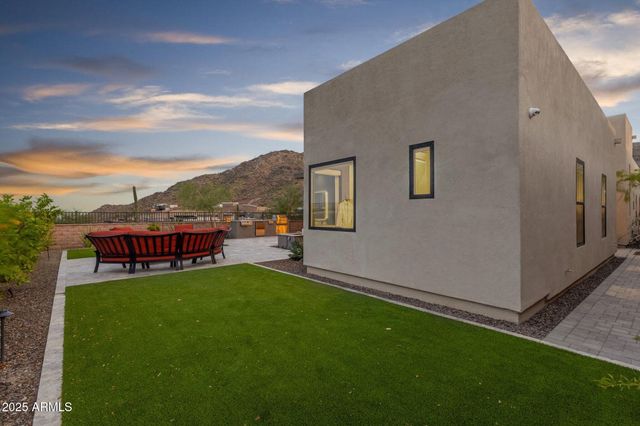 14395 N VALENCIA Drive, Fountain Hills, AZ 85268