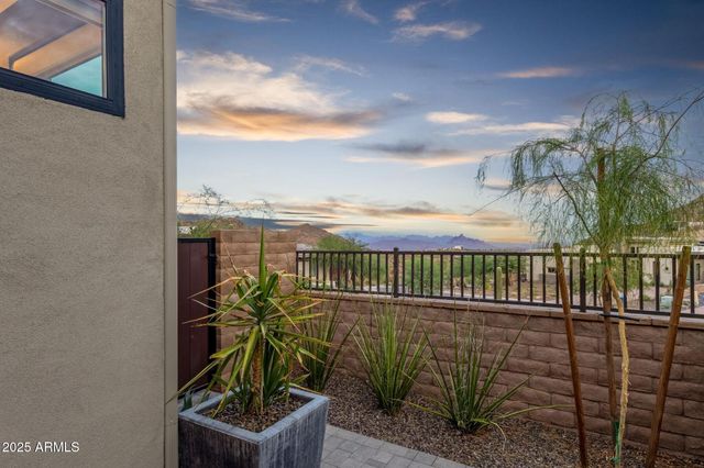 14395 N VALENCIA Drive, Fountain Hills, AZ 85268