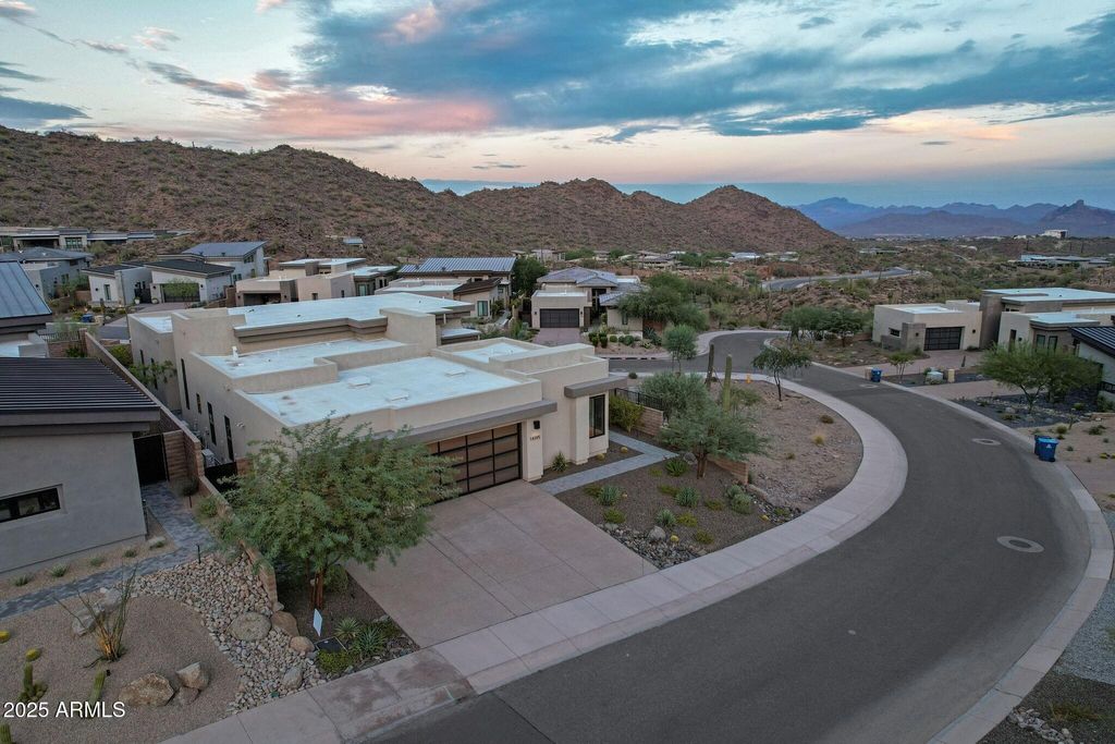 Image 58 of property listing at 14395 N VALENCIA Drive, Fountain Hills, AZ 85268