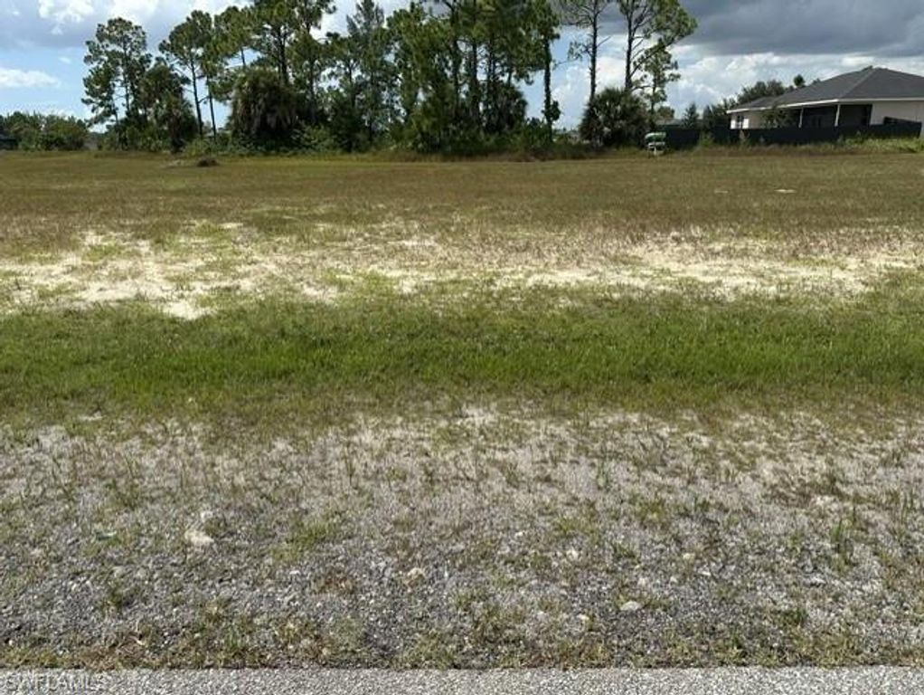 1108 NE 34th TER, CAPE CORAL, FL 33909 — photo 3