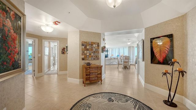 535 SANCTUARY DRIVE A401, Longboat Key, FL 34228