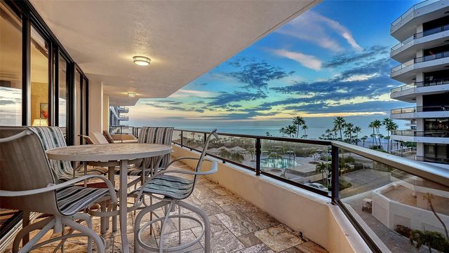 535 SANCTUARY DRIVE A401, Longboat Key, FL 34228