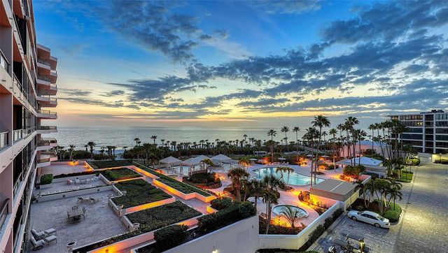 535 SANCTUARY DRIVE A401, Longboat Key, FL 34228