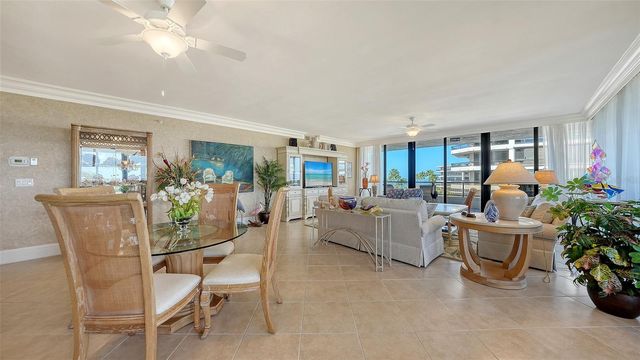 535 SANCTUARY DRIVE A401, Longboat Key, FL 34228