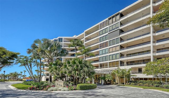 535 SANCTUARY DRIVE A401, Longboat Key, FL 34228