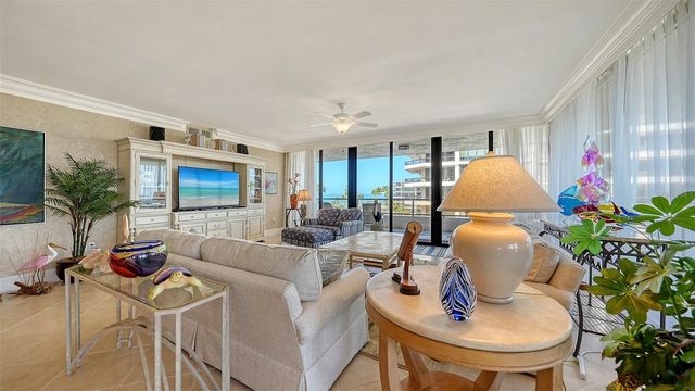 535 SANCTUARY DRIVE A401, Longboat Key, FL 34228