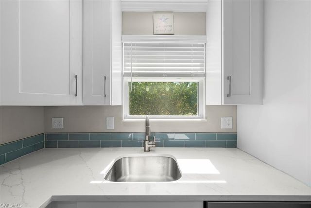 2840 W Gulf DR 25, Sanibel, FL 33957