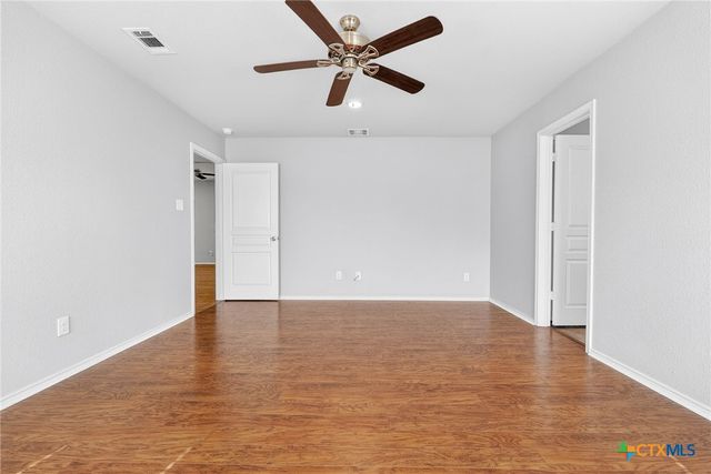 2804 Turning Creek Street, Temple, TX 76504