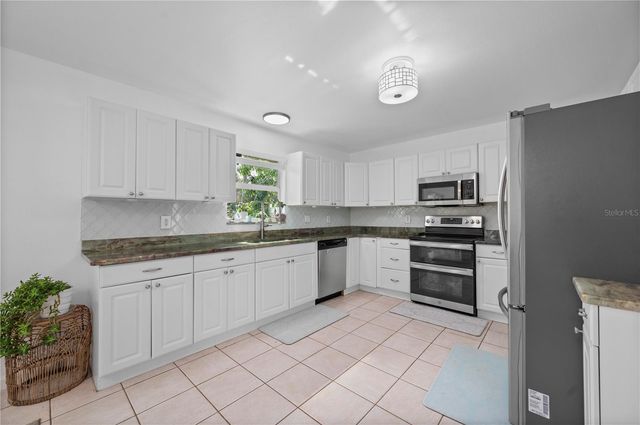 3000 PALM DRIVE, Punta Gorda, FL 33950