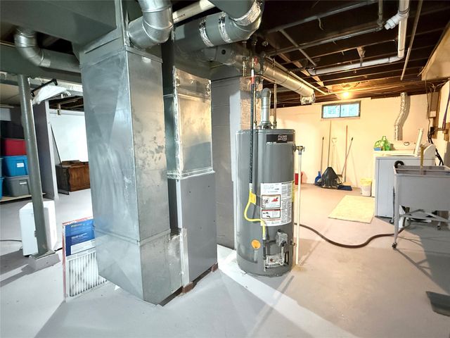 341 W 29TH Street, Erie, PA 16508