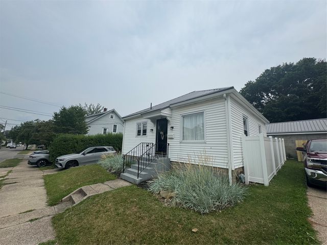 341 W 29TH Street, Erie, PA 16508