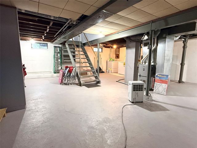 341 W 29TH Street, Erie, PA 16508