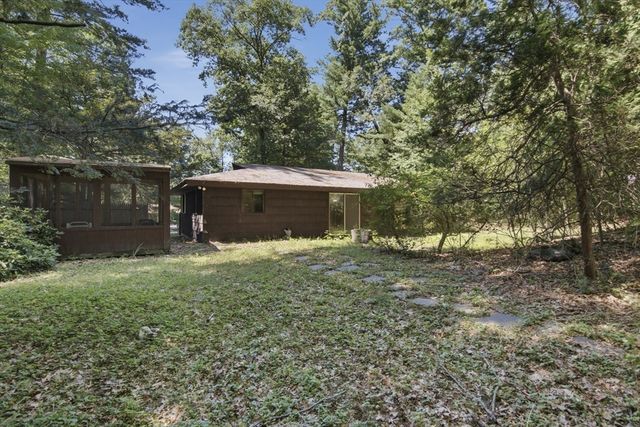 4 Porter Road, Chelmsford, MA 01824