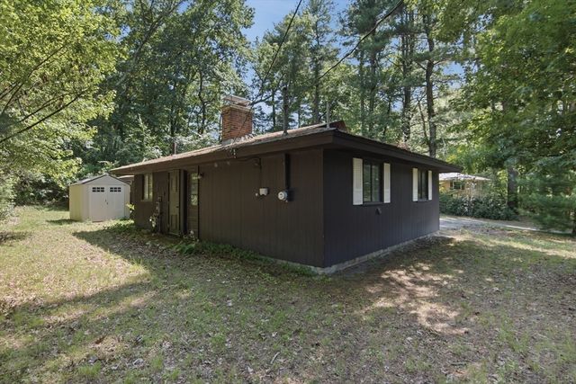 4 Porter Road, Chelmsford, MA 01824