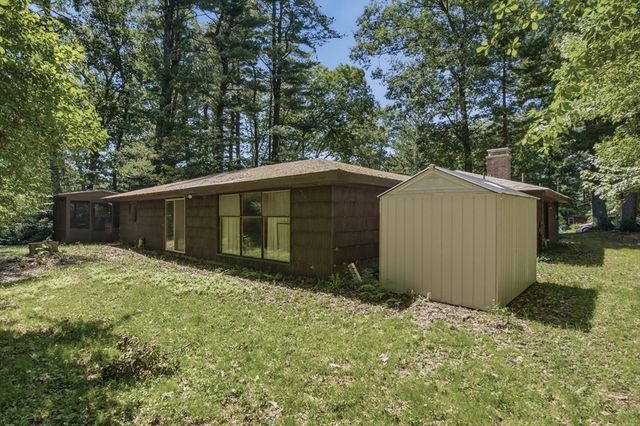 4 Porter Road, Chelmsford, MA 01824