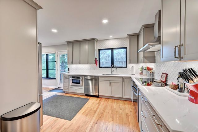 1083 Montague Road, Park Hills, KY 41011