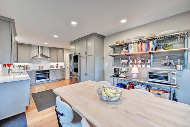 1083 Montague Road, Park Hills, KY 41011