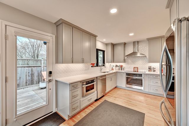 1083 Montague Road, Park Hills, KY 41011