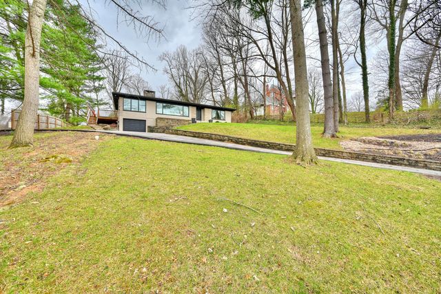 1083 Montague Road, Park Hills, KY 41011