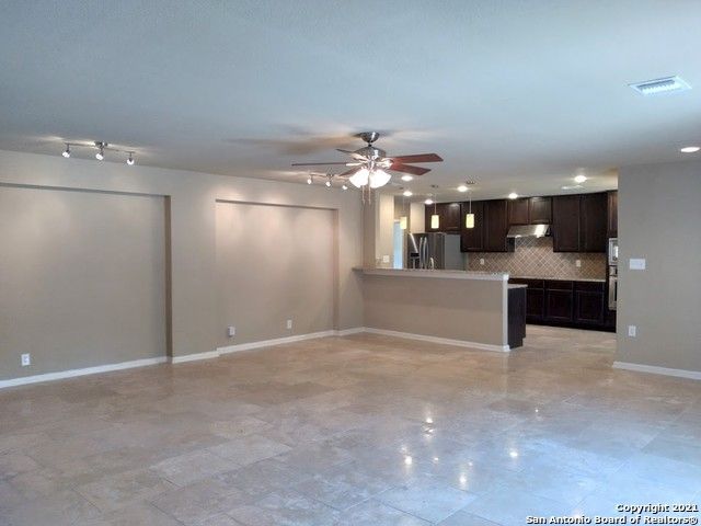 219 Rua De Matta St, San Antonio, TX 78232