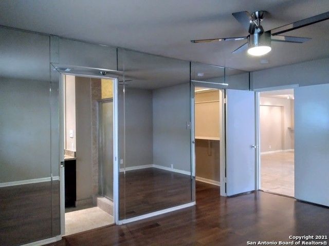 219 Rua De Matta St, San Antonio, TX 78232