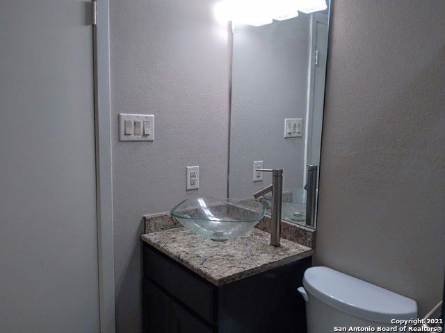 219 Rua De Matta St, San Antonio, TX 78232