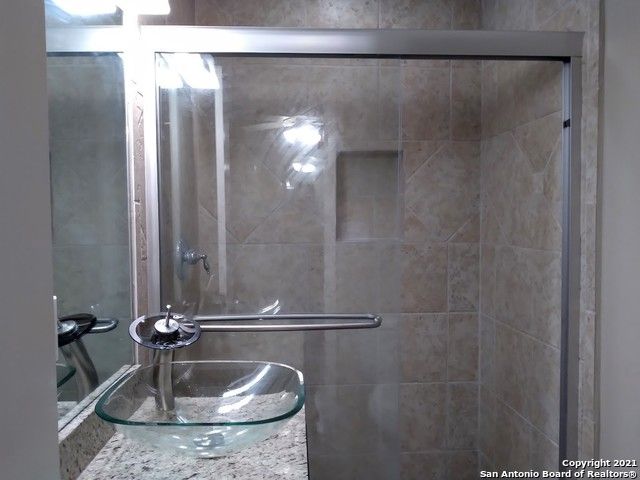 219 Rua De Matta St, San Antonio, TX 78232