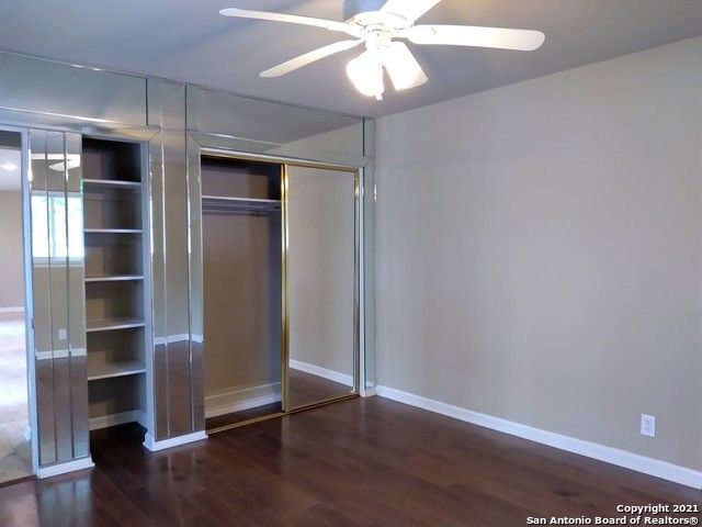 219 Rua De Matta St, San Antonio, TX 78232