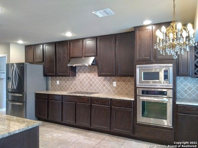 219 Rua De Matta St, San Antonio, TX 78232