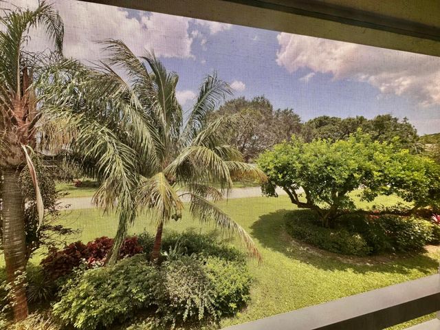6 GARDEN Street 204P, Tequesta, FL 33469