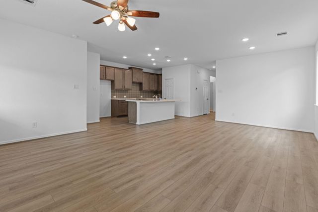 24332 Ponds Creek Court, Magnolia, TX 77355