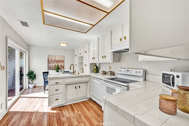 16 Woodpine Drive, Irvine, CA 92604