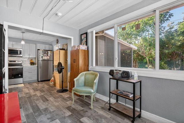 2811 NE 9th Terrace, Pompano Beach, FL 33064