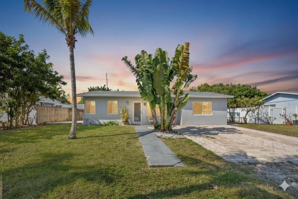 2811 NE 9th Terrace, Pompano Beach, FL 33064