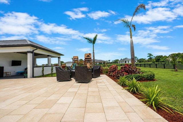 3865 SW Stoneybrook Way, Palm City, FL 34990