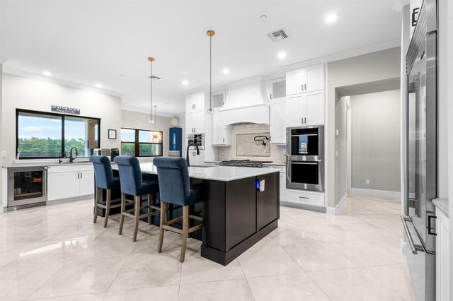 3865 SW Stoneybrook Way, Palm City, FL 34990
