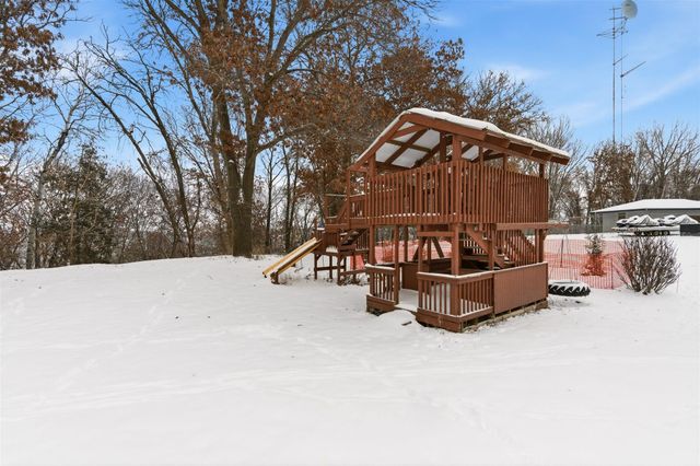 1325 Driving Park Road, Stillwater, MN 55082